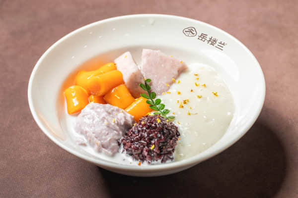 登岳·招牌经典：黄金木薯大满贯——岳楼兰糖水加盟